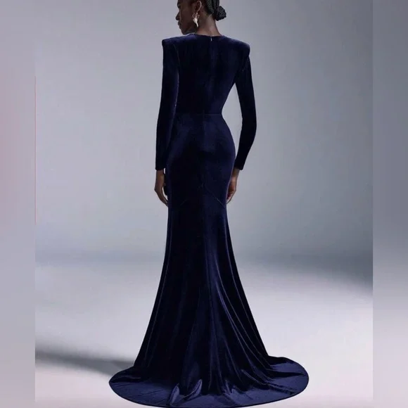 Sophisticated Long Sleeve Velvet Gown - Picture 2 of 3